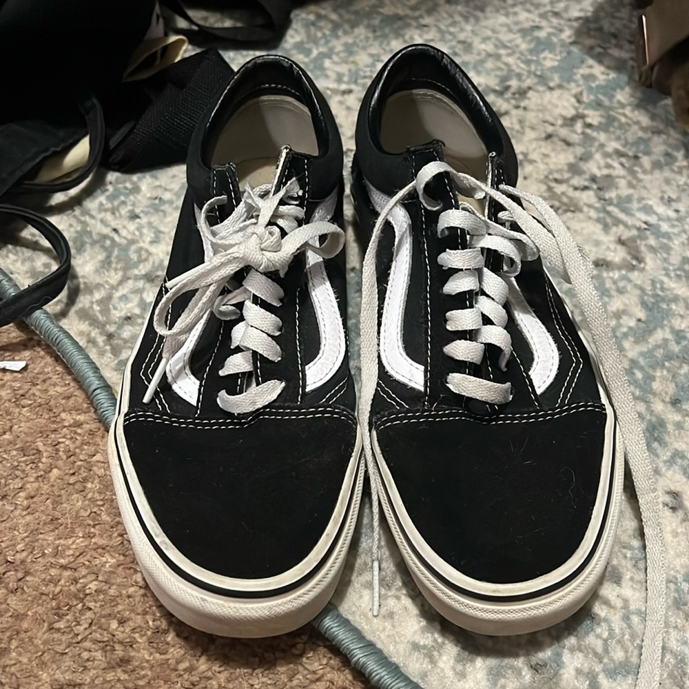 Black and white classic vans